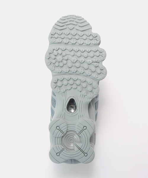 NIKE（ナイキ）の「【NIKE/ ナイキ】 ショックス TL AV3595（スニーカー・レディース・チャコールグレー・25.5cm/27.5cm/26.5cm）」の4枚目の写真
