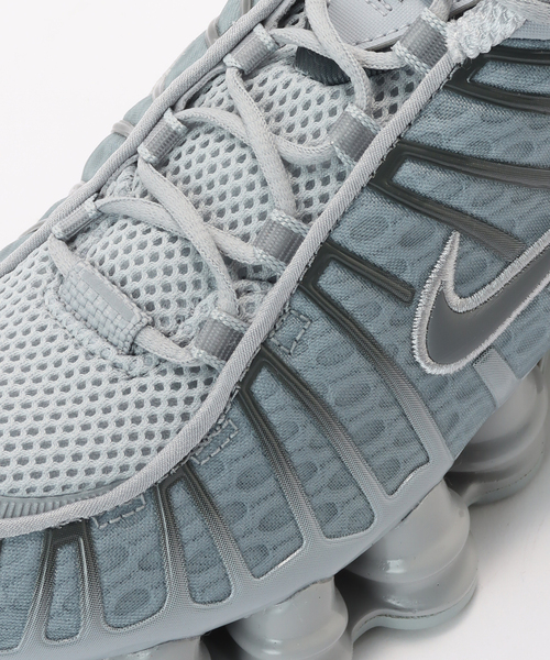 NIKE（ナイキ）の「【NIKE/ ナイキ】 ショックス TL AV3595（スニーカー・レディース・チャコールグレー・25.5cm/27.5cm/26.5cm）」の5枚目の写真