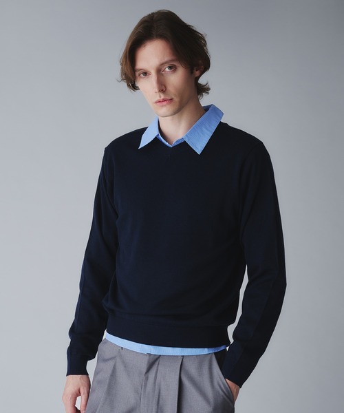 Regen Glanz（レーゲングランツ）の「wool blend vneck cropped knit/ウールブレンドクロップドVネックニット（ニット/セーター・メンズ・オフホワイト/グレー/ブラック/ネイビー/ワインレッド/ダークブラウン・SMALL/LARGE/MEDIUM）」の5枚目の写真