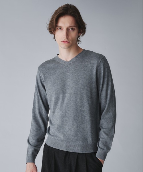 Regen Glanz（レーゲングランツ）の「wool blend vneck cropped knit/ウールブレンドクロップドVネックニット（ニット/セーター・メンズ・オフホワイト/グレー/ブラック/ネイビー/ワインレッド/ダークブラウン・SMALL/LARGE/MEDIUM）」の3枚目の写真