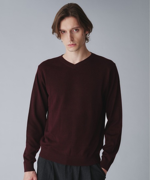Regen Glanz（レーゲングランツ）の「wool blend vneck cropped knit/ウールブレンドクロップドVネックニット（ニット/セーター・メンズ・オフホワイト/グレー/ブラック/ネイビー/ワインレッド/ダークブラウン・SMALL/LARGE/MEDIUM）」の6枚目の写真