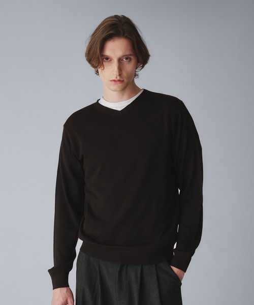 Regen Glanz（レーゲングランツ）の「wool blend vneck cropped knit/ウールブレンドクロップドVネックニット（ニット/セーター・メンズ・オフホワイト/グレー/ブラック/ネイビー/ワインレッド/ダークブラウン・SMALL/LARGE/MEDIUM）」の21枚目の写真