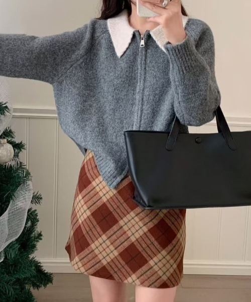 Teem Store(チームストア)の「ダブルジップバイカラーニットジャケット(カーディガン/ボレロ・レディース・グレー/アイボリー/パープル・F)」の12枚目の写真
