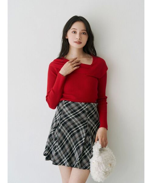 MERCURYDUO（マーキュリーデュオ）の「アシメドレープコンパクトニット（ニット/セーター・レディース・ネイビー/ライトグレー/レッド/オフホワイト・FREE）」の7枚目の写真