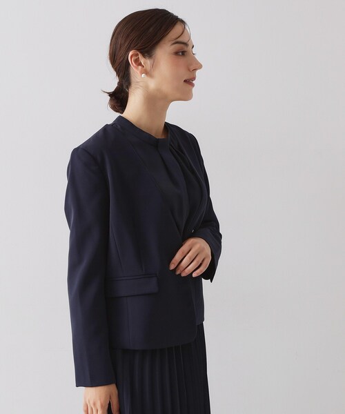 OPAQUE.CLIP（オペークドットクリップ）の「≪通勤・セレモニー/セットアップ対応≫ パイピングVネックジャケット【洗濯機OK】（ノーカラージャケット・レディース・ライトベージュ/ブラック/ネイビー・36/34/42/40/38）」の14枚目の写真