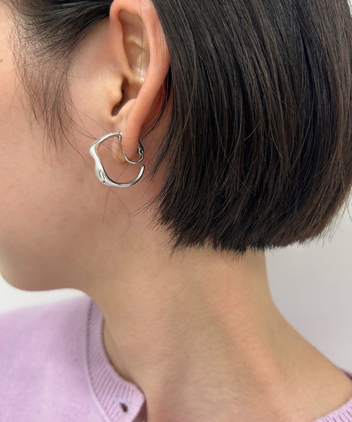 PHILIPPE AUDIBERT(フィリップ オーディベール)の「PHILIPPE AUDIBERT/フィリップ・オーディベール ニュアンスイヤリング BOC6624:AR(イヤリング・レディース・シルバー・FREE)」の2枚目の写真