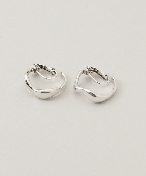 PHILIPPE AUDIBERT(フィリップ オーディベール)の「PHILIPPE AUDIBERT/フィリップ・オーディベール ニュアンスイヤリング BOC6624:AR(イヤリング・レディース・シルバー・FREE)」の3枚目の写真