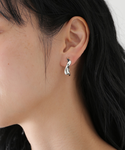 PHILIPPE AUDIBERT(フィリップ オーディベール)の「PHILIPPE AUDIBERT/フィリップ・オーディベール ニュアンスイヤリング BOC6624:AR(イヤリング・レディース・シルバー・FREE)」の9枚目の写真