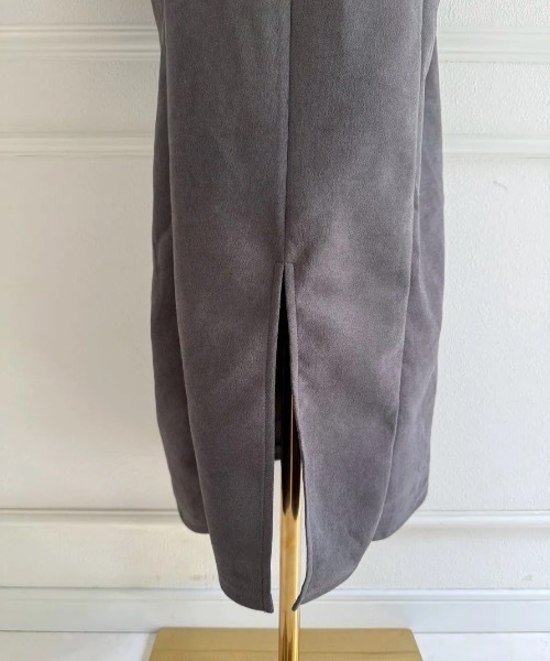 M y u（ミュー）の「BIG FRILL Pocket One-piece ロング丈（ワンピース・レディース・ブラック/グレー・FREE）」の10枚目の写真