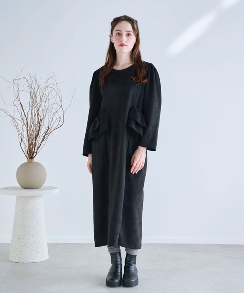 M y u（ミュー）の「BIG FRILL Pocket One-piece ロング丈（ワンピース・レディース・ブラック/グレー・FREE）」の14枚目の写真