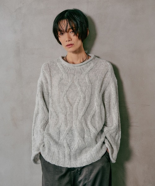 LEPSIM(レプシィム)の「3ゲージニュアンスケーブルプルオーバー 595357(ニット/セーター・レディース・ライトグレー/チャコールグレー/ライトグリーン/ブラウン・FREE)」の7枚目の写真
