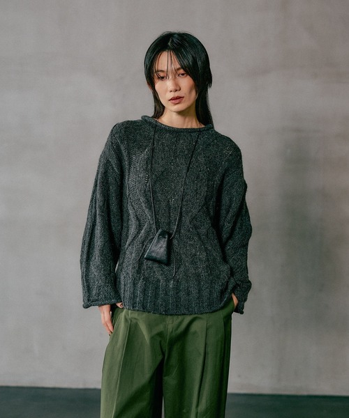 LEPSIM(レプシィム)の「3ゲージニュアンスケーブルプルオーバー 595357(ニット/セーター・レディース・ライトグレー/チャコールグレー/ライトグリーン/ブラウン・FREE)」の12枚目の写真