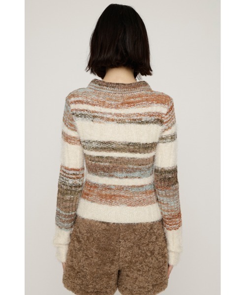 SLY(スライ)の「SHAGGY MIX FRONT ZIP TOPS シャギーミックス フロントジップ トップス 秋服 冬服(ニット/セーター・レディース・ホワイト系その他2/ベージュ系その他/ブルー系その他/グレー系その他2・FREE)」の5枚目の写真