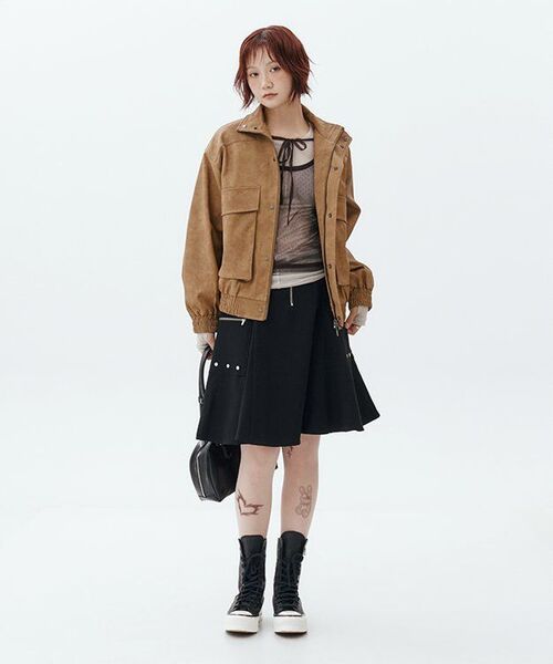 AVANDRESS(アバンドレス )の「Glossy Art Leather Big Pocket Jacket CAMEL(ライダースジャケット・レディース・キャメル・SMALL/MEDIUM/LARGE)」の6枚目の写真