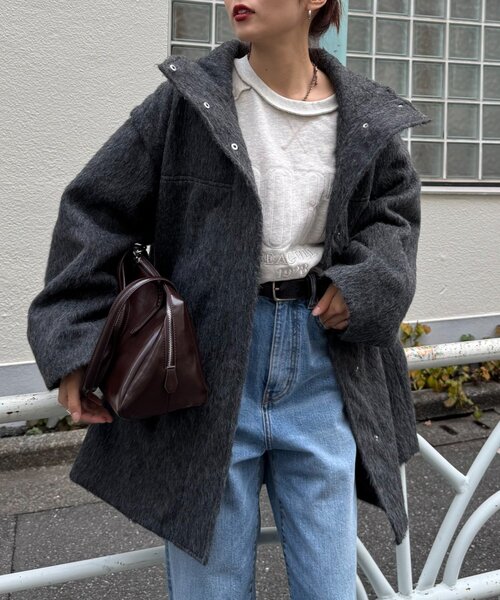 CIAOPANIC TYPY（チャオパニックティピー）の「【高見え&着映え】シャギー袖取り外しスタンドハーフコート（その他アウター・レディース・グレー/チャコールグレー/アイボリー・ONE SIZE）」の16枚目の写真