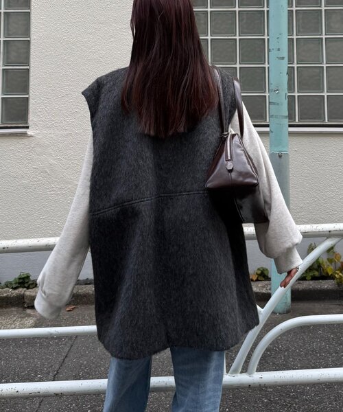 CIAOPANIC TYPY（チャオパニックティピー）の「【高見え&着映え】シャギー袖取り外しスタンドハーフコート（その他アウター・レディース・グレー/チャコールグレー/アイボリー・ONE SIZE）」の9枚目の写真