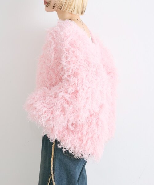 w closet(ダブルクローゼット)の「モシャモシャニットアウター(カーディガン/ボレロ・レディース・ピンク/グリーン・FREE)」の11枚目の写真