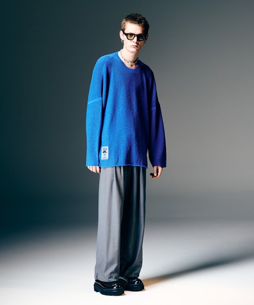 glamb（グラム）の「Rubber Tag Knit / ラバータグニット（ニット/セーター・メンズ・オレンジ/グリーン/ブラック/ブルー・M/L）」の17枚目の写真