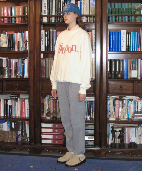 SINOON（シヌーン）の「BOUCLE LOGO SWEATSHIRT (IVORY)（スウェット・レディース・その他・FREE）」の3枚目の写真