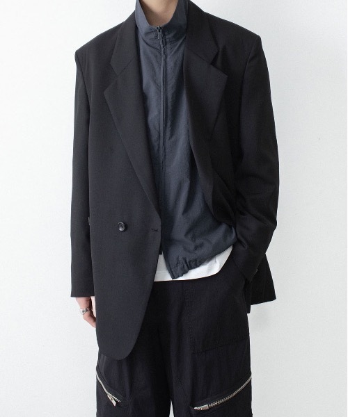 VEIN (ヴェイン)の「ピグメントダイド ナイロンウェザー トラックジャケット/ PIGMENT DYED NY WEATHER TRACK JKT(ブルゾン・メンズ・ダークネイビー/ライトグレー・3/2/1)」の20枚目の写真