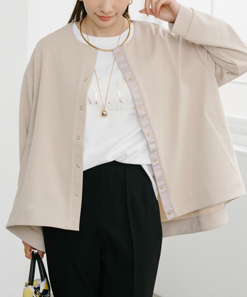 Emma Taylor（エマテイラー）の「ライトダンボールフレアヘムノーカラージャケット（ノーカラージャケット・レディース・ブラック/ライトベージュ/ネイビー・FREE）」の13枚目の写真