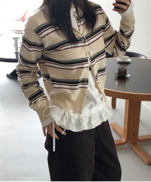 Vini(ヴィニ)の「マルチボーダー ショート丈カーディガン(Tシャツ/カットソー・レディース・グレー/ブラック/アイボリー・FREE)」の10枚目の写真