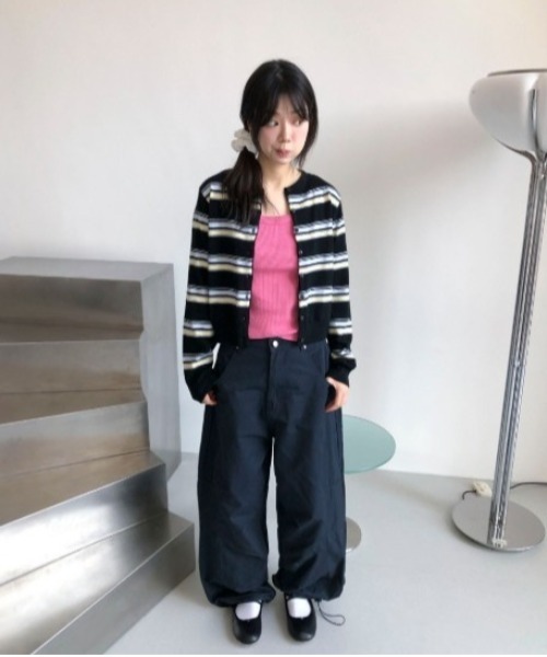 Vini(ヴィニ)の「マルチボーダー ショート丈カーディガン(Tシャツ/カットソー・レディース・グレー/ブラック/アイボリー・FREE)」の17枚目の写真