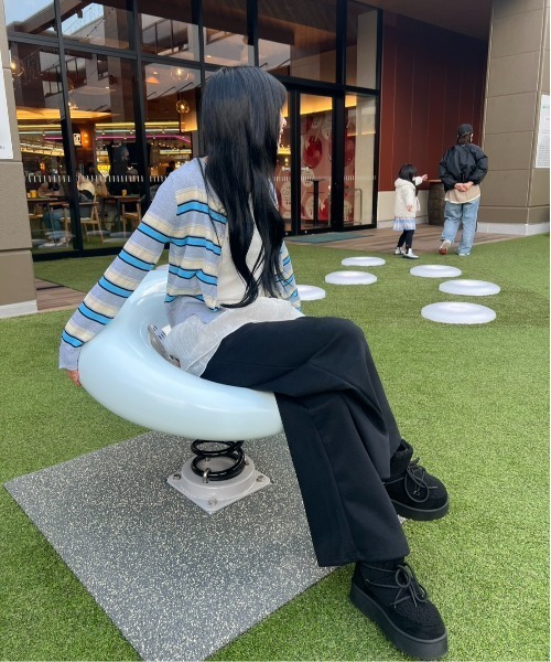 Vini(ヴィニ)の「マルチボーダー ショート丈カーディガン(Tシャツ/カットソー・レディース・グレー/ブラック/アイボリー・FREE)」の21枚目の写真