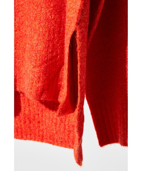 ottilie（オティーリエ）の「【 c/est / シーエ 】 OLIVE / ボリュームハイネックニット  2433004  API（ニット/セーター・レディース・オレンジ/アイボリー・FREE）」の6枚目の写真