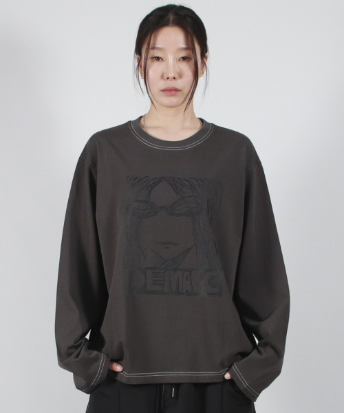 DEMARC(ドゥマーク)の「MARC ILLUST STITCH BOXY LONG SLEEVE - Charcoal(Tシャツ/カットソー・レディース・その他・MEDIUM/LARGE)」の3枚目の写真
