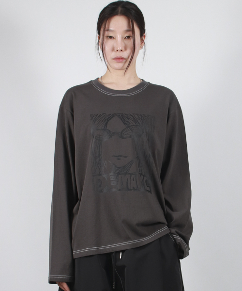 DEMARC(ドゥマーク)の「MARC ILLUST STITCH BOXY LONG SLEEVE - Charcoal(Tシャツ/カットソー・レディース・その他・MEDIUM/LARGE)」の6枚目の写真