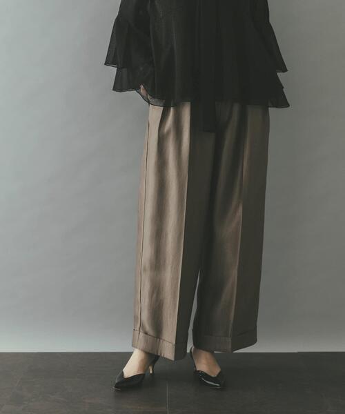 URBAN RESEARCH ROSSO WOMEN（アーバンリサーチ　ロッソ）の「ブライトツイルタックパンツ（その他パンツ・レディース・ブルー系その他/ブラウン・38/36）」の3枚目の写真