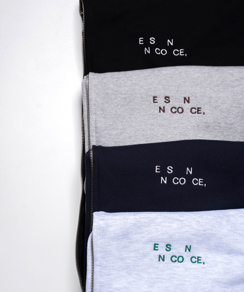 ESN（イーエスエヌ）の「ESNロゴツーウェイフードジップアップホワイトメランジ（パーカー・メンズ・その他・LARGE/MEDIUM）」の3枚目の写真