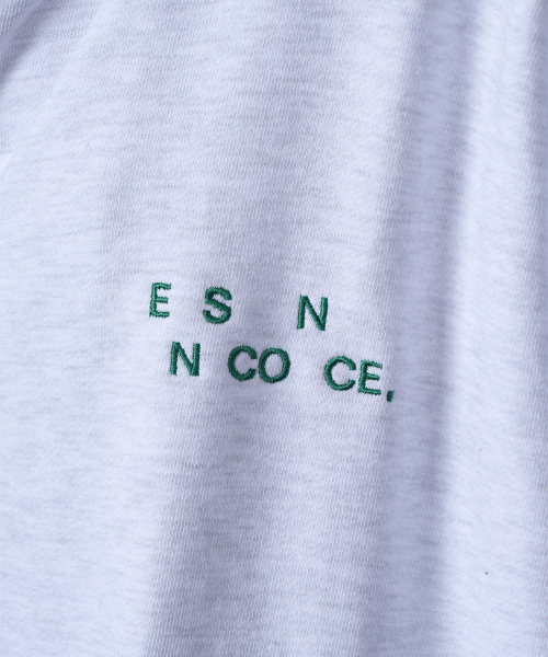 ESN（イーエスエヌ）の「ESNロゴツーウェイフードジップアップホワイトメランジ（パーカー・メンズ・その他・LARGE/MEDIUM）」の6枚目の写真