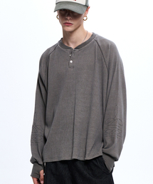 RSSC（アールエスエスシー）の「WASHING WAFFLE HENLEY NECK LONG SLEEVE - ASH GRAY（Tシャツ/カットソー）」