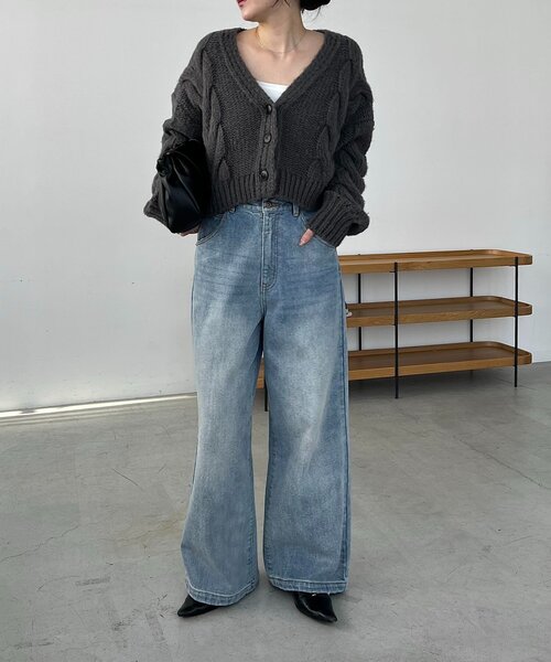 CAPRICIEUX LE'MAGE（カプリシューレマージュ）の「BIGケーブルカーディガン（カーディガン/ボレロ・レディース・ピンク/ベージュ/オフホワイト/グレー・FREE）」の15枚目の写真