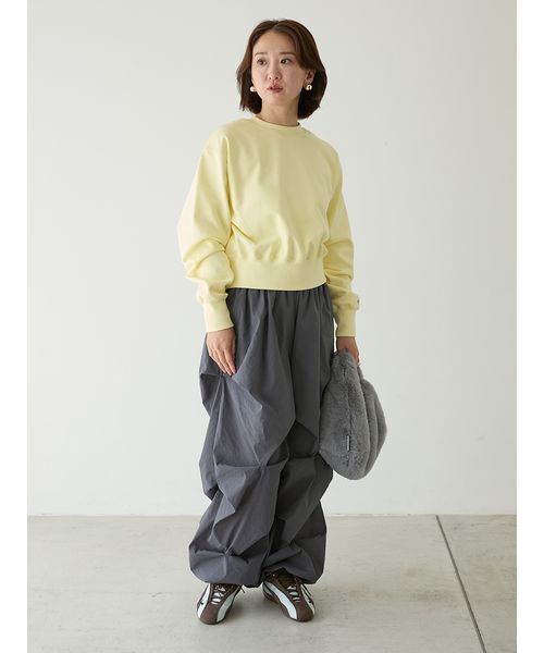 emmi（エミ）の「エンブロイダリーemmiロゴスウェット（スウェット・レディース・イエロー/ホワイト/ピンク・F）」の5枚目の写真