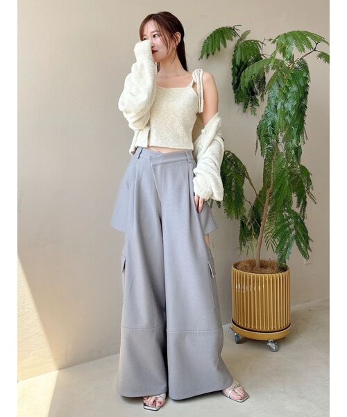 dazzlin（ダズリン）の「ミニシャギーラメニットキャミ（ニット/セーター・レディース・グレー/ベージュ/ピンク/レッド・FREE）」の19枚目の写真