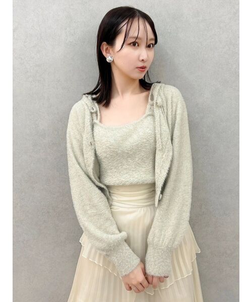 dazzlin（ダズリン）の「ミニシャギーラメニットキャミ（ニット/セーター・レディース・グレー/ベージュ/ピンク/レッド・FREE）」の21枚目の写真