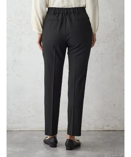 Perfect Suit FActory（パーフェクトスーツファクトリー）の「＜あたたか裏起毛＞テーパードパンツ　無地/ストライプ/千鳥柄　ブラック　チャコールグレー　ベージュ　ネイビー　ブラック×ホワイト（その他パンツ・レディース・ネイビー/ベージュ/ブラック×ホワイト/チャコールグレー/ブラック・L/M/S）」の8枚目の写真