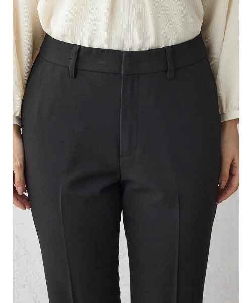 Perfect Suit FActory（パーフェクトスーツファクトリー）の「＜あたたか裏起毛＞テーパードパンツ　無地/ストライプ/千鳥柄　ブラック　チャコールグレー　ベージュ　ネイビー　ブラック×ホワイト（その他パンツ・レディース・ネイビー/ベージュ/ブラック×ホワイト/チャコールグレー/ブラック・L/M/S）」の10枚目の写真