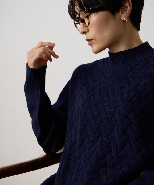 DECOY SINCE 1981(デコイシンスイチキュウハチイチ)の「ヘリンボーンニットプルオーバー【洗える】(ニット/セーター・レディース・アイボリー/ネイビー・M/L/LL)」の20枚目の写真