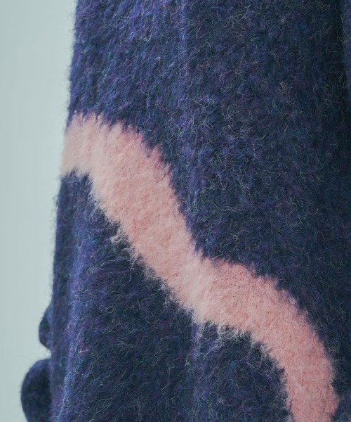 ROSE BUD（ローズバッド）の「ART MOOD KNIT（ニット/セーター・レディース・オフホワイト/ネイビー・ONE SIZE）」の4枚目の写真