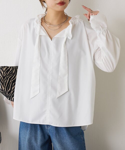 Jena espace merveilleux(ジェナ エスパスメルヴェイユ)の「【セレモニー/上品フリル】袖フリルリボンタイブラウス(シャツ/ブラウス・レディース・オフホワイト/サックスブルー/ネイビー・FREE)」の22枚目の写真