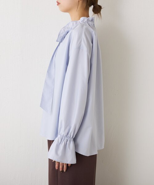 Jena espace merveilleux(ジェナ エスパスメルヴェイユ)の「【セレモニー/上品フリル】袖フリルリボンタイブラウス(シャツ/ブラウス・レディース・オフホワイト/サックスブルー/ネイビー・FREE)」の6枚目の写真