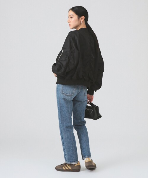 Ray BEAMS(レイビームス)の「ギャザー アーム MA-1(MA-1・レディース・オリーブ/ブラック/オフホワイト・1/0)」の10枚目の写真