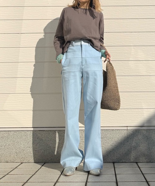 Q（キュー）の「バイカラーボーダーラインデニム（デニムパンツ・レディース・ライトインディゴブルー・MEDIUM/LARGE/SMALL）」の4枚目の写真