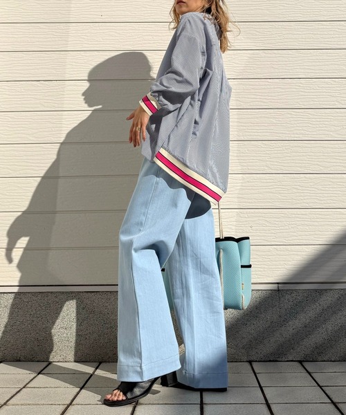 Q（キュー）の「バイカラーボーダーラインデニム（デニムパンツ・レディース・ライトインディゴブルー・MEDIUM/LARGE/SMALL）」の9枚目の写真