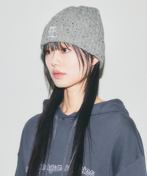 LMCの「GOTHIC NEP CABLE BEANIE ivory（ニットキャップ/ビーニー・レディース・その他・ONE SIZE）」の6枚目の写真