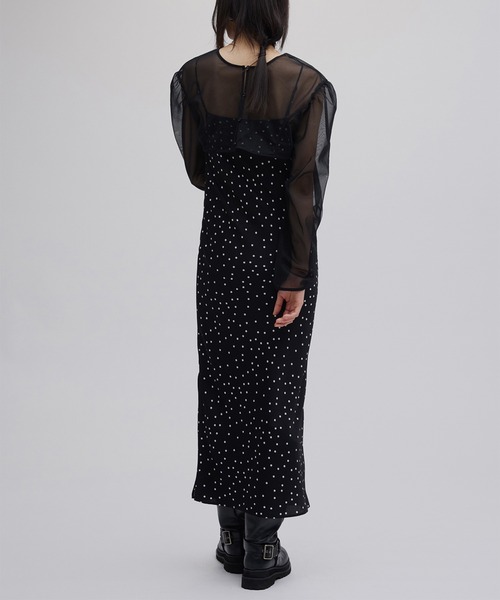 Ameri（アメリ）の「RANDOM DOT SHEER LAYERED DRESS（ドレス・レディース・アイボリー/ブラック・MEDIUM/SMALL）」の5枚目の写真